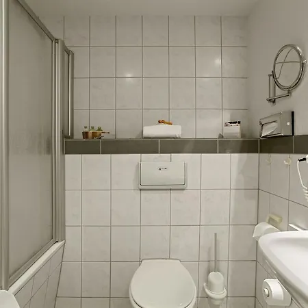 Ξενοδοχείο Western Airport 4*
