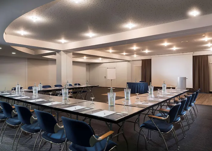 Hotel Western Airport