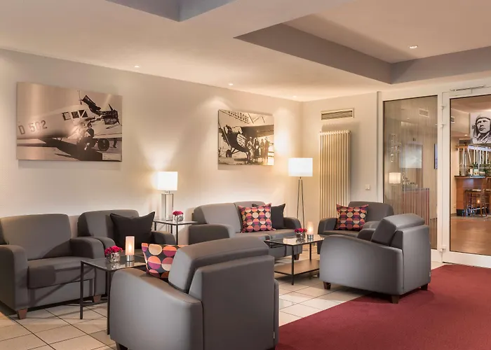 Hotel Western Airport 4*